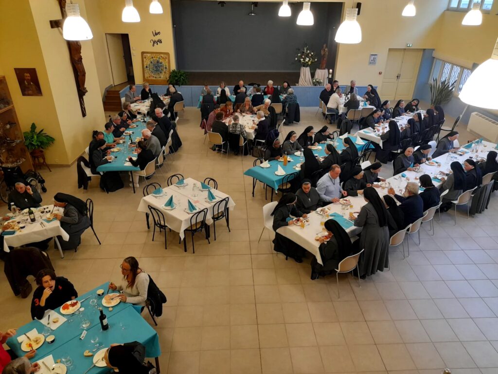 Jubiles-2024-4-OSFS Repas de fête des jubilés 2024