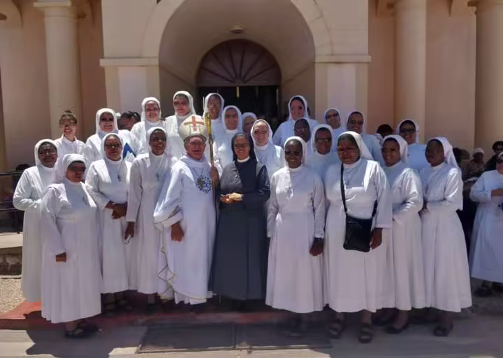 Profession perpétuelle de Sr Laurence-Christelle